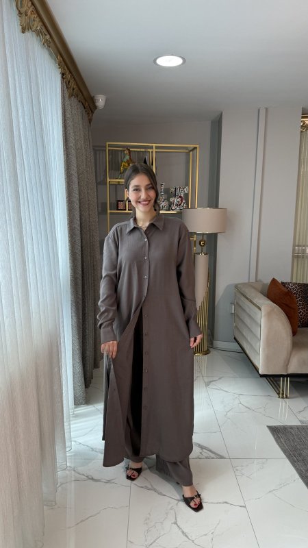 رمادي