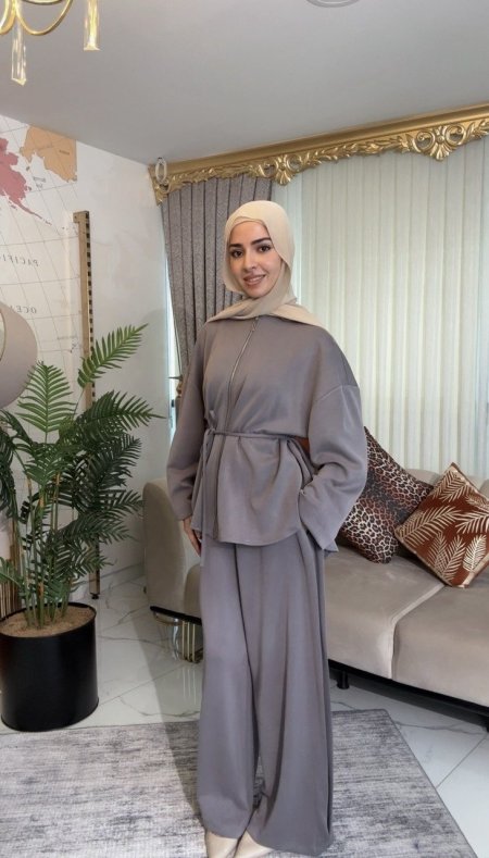 طقم الكاجوال المريح بسحاب وحزام